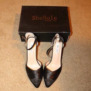 SheSole Satin Pumps - SZ 8 1/2M Black